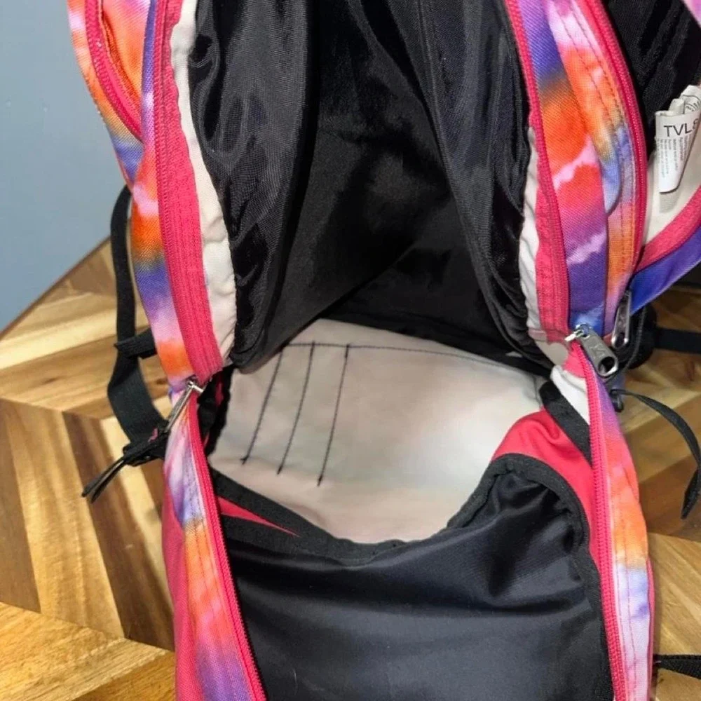 Jansport backpack tie